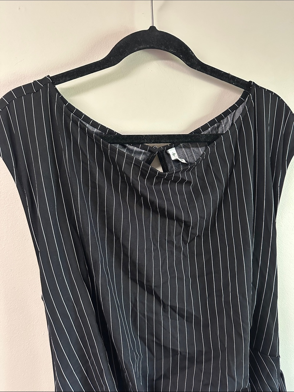 Halara Easy Peezy Black White Pinstripe Tie Side Jumpsuit XL NWT - Picture 7 of 11